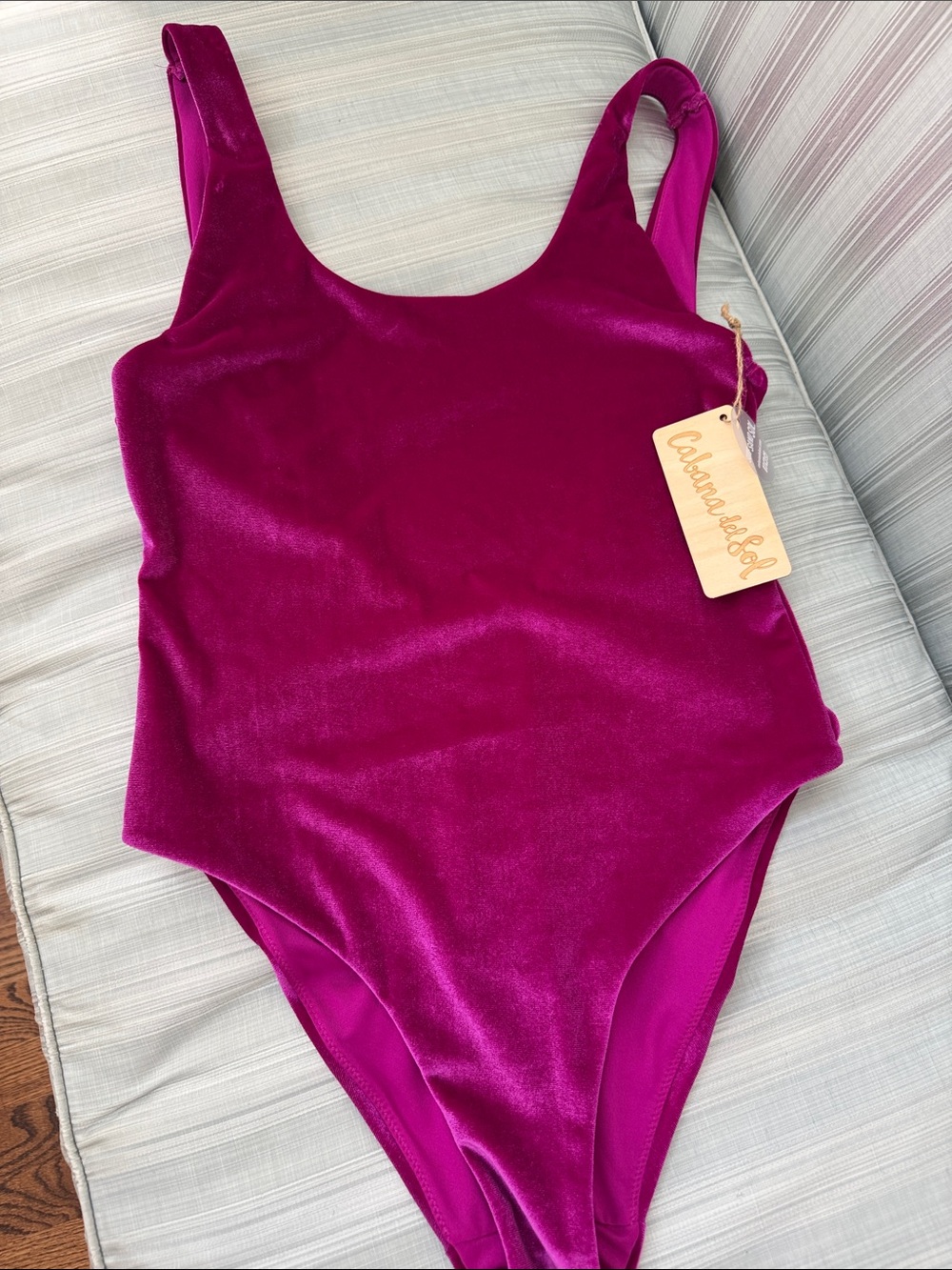 Cabana del Sol Velvet One-Piece Swimsuit in Magenta - size Med